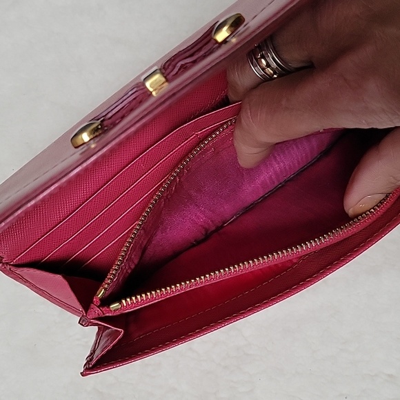 Prada Pink Wallet - Picture 5 of 7